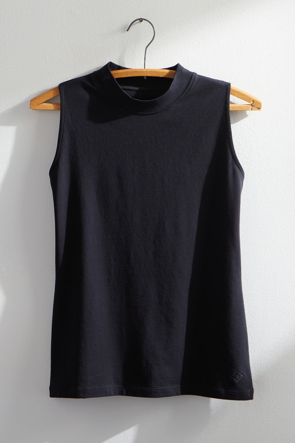 Women s Sleeveless Mock Turtleneck Top Fair Indigo