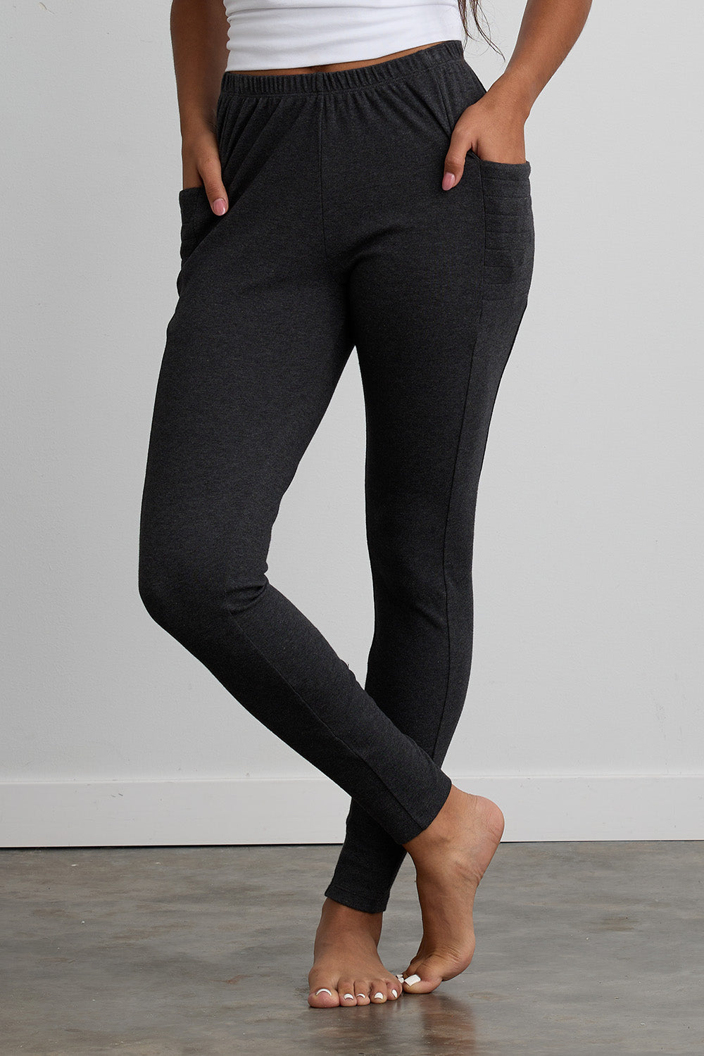 Fair Indigo Women s 100 Organic Cotton Leggings with Pocket