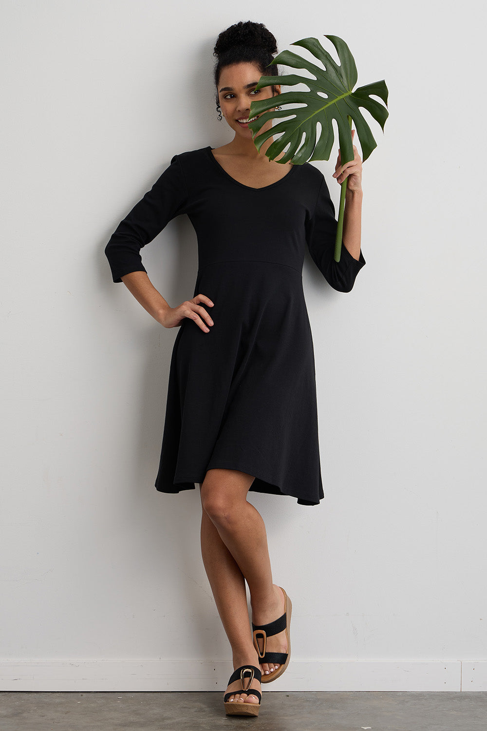 womens 100% organic cotton 3/4 sleeve vneck dress - black - fair indigo fair trade ethically made