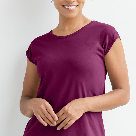 womens organic cotton easy tee - boysenberry magenta - fair indigo fair trade ethically made